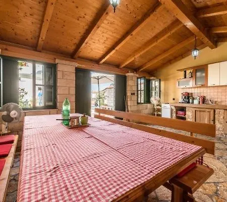 شقة In With Sea View, Terrace, Air Conditioning, Wi-fi Ždrelac