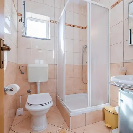 In With Sea View, Terrace, Air Conditioning, Wi-fi *