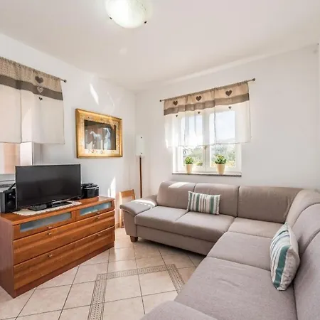 In With Sea View, Terrace, Air Conditioning, Wi-fi
